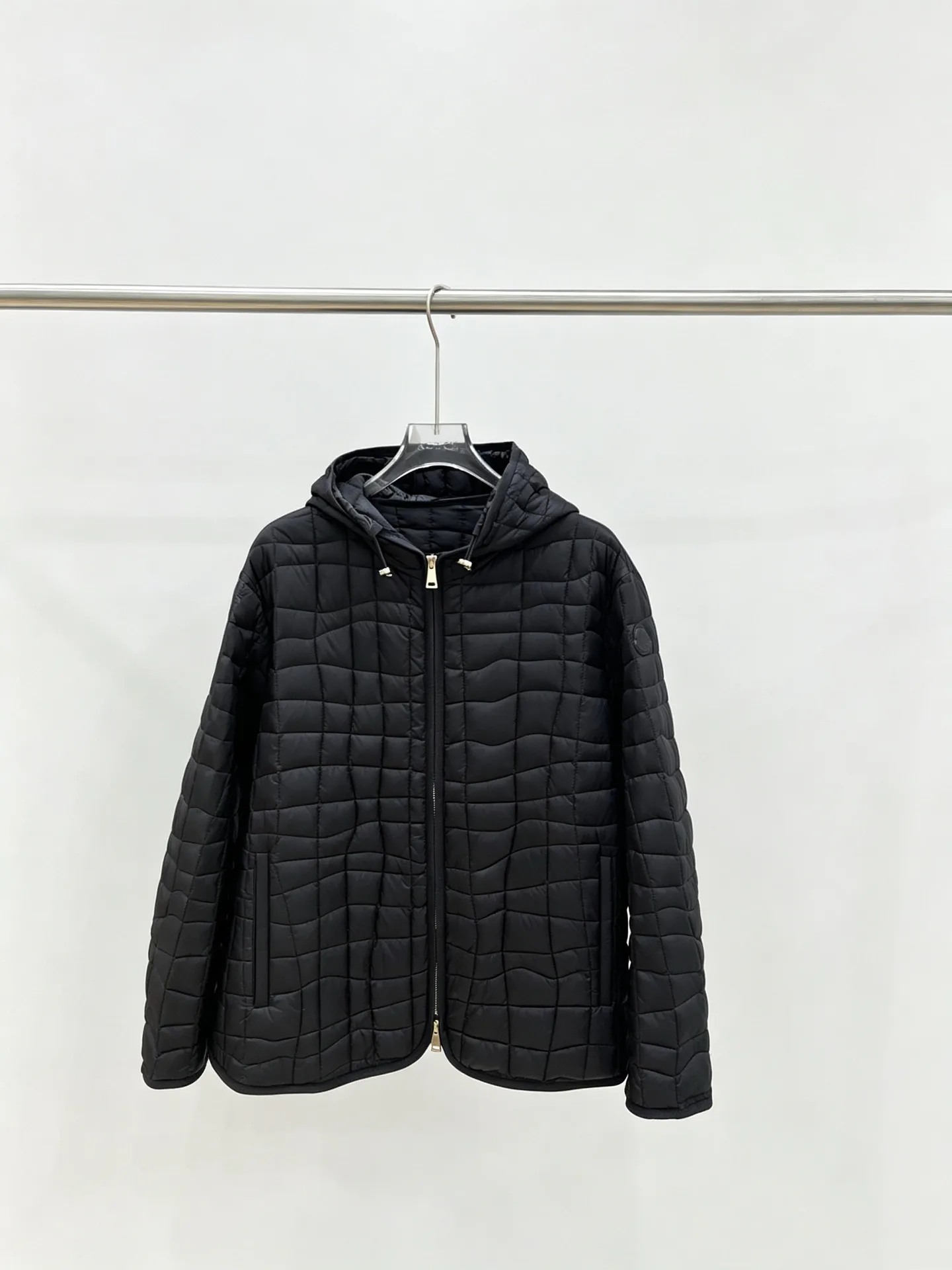 Куртки И Пуховики Женские Moncler 18849943