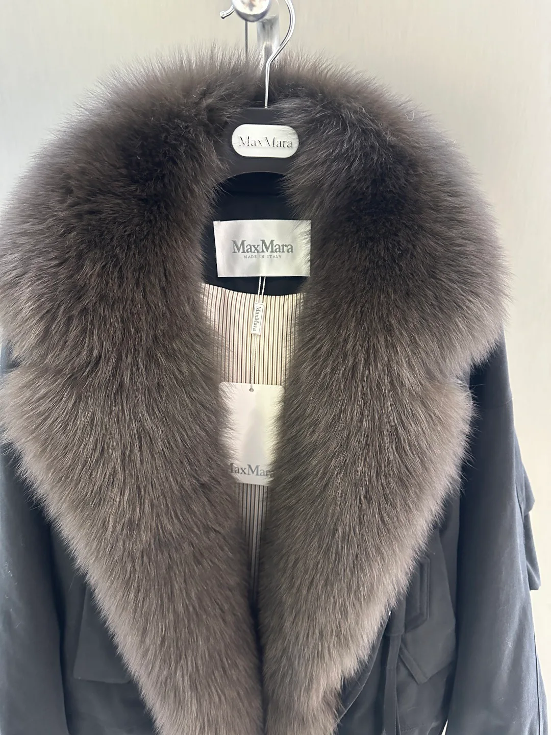 Куртки И Пуховики Женские Max Mara 550740