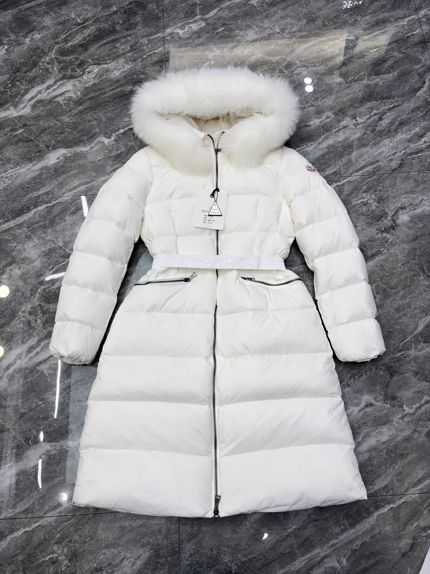 Куртки И Пуховики Женские Moncler 18346149