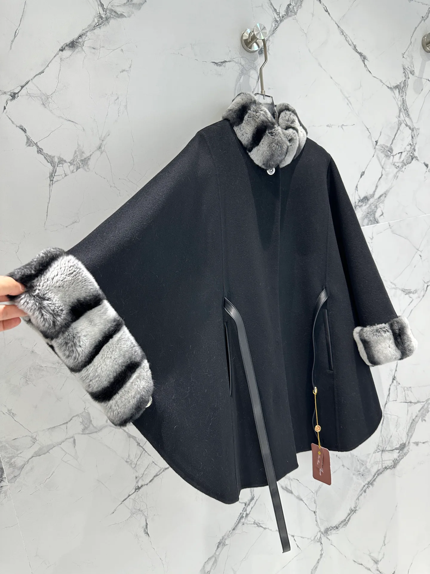 Пальто Женские Loro Piana 18513175