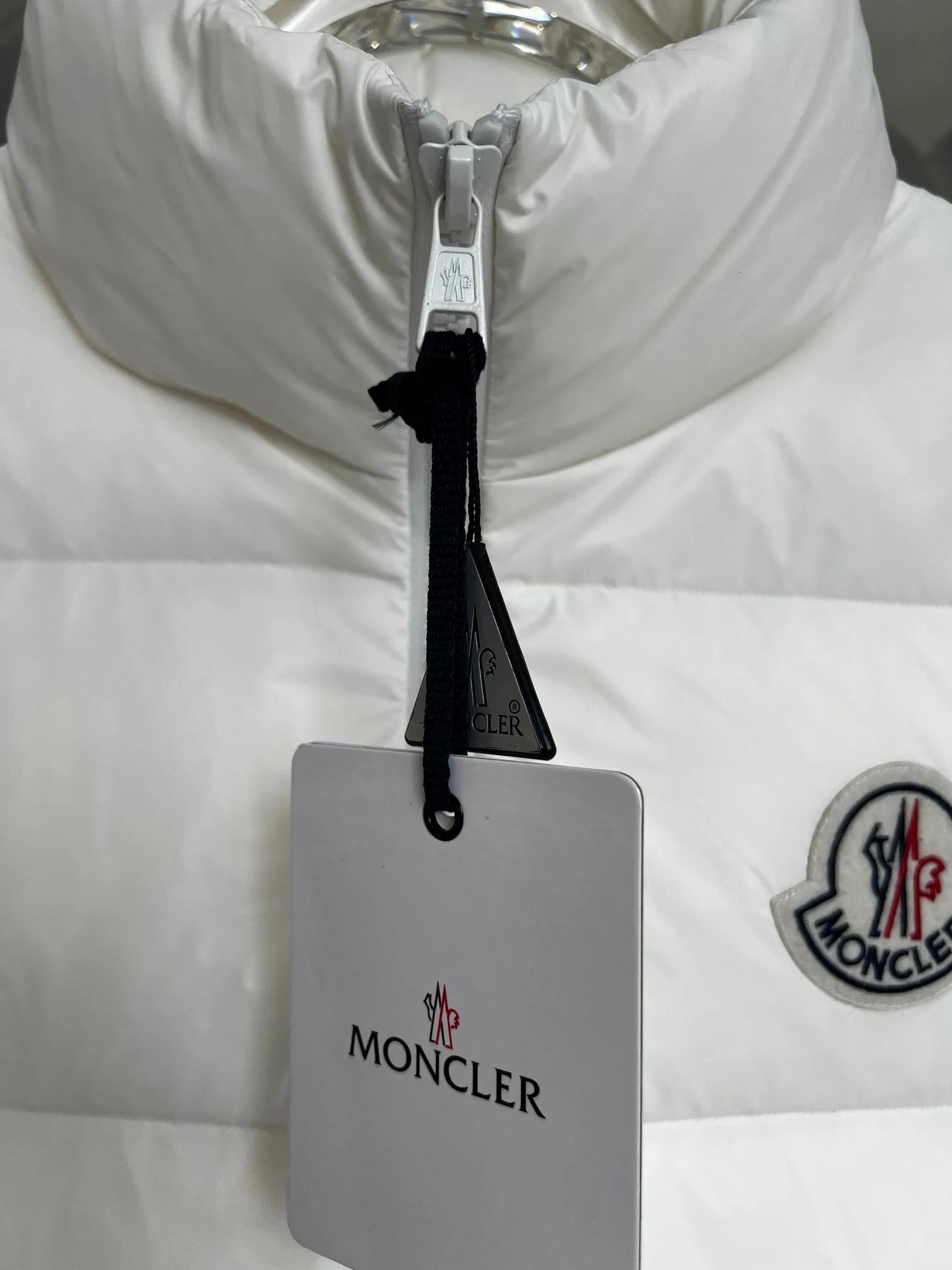 Куртки И Пуховики Мужские Moncler 3612938