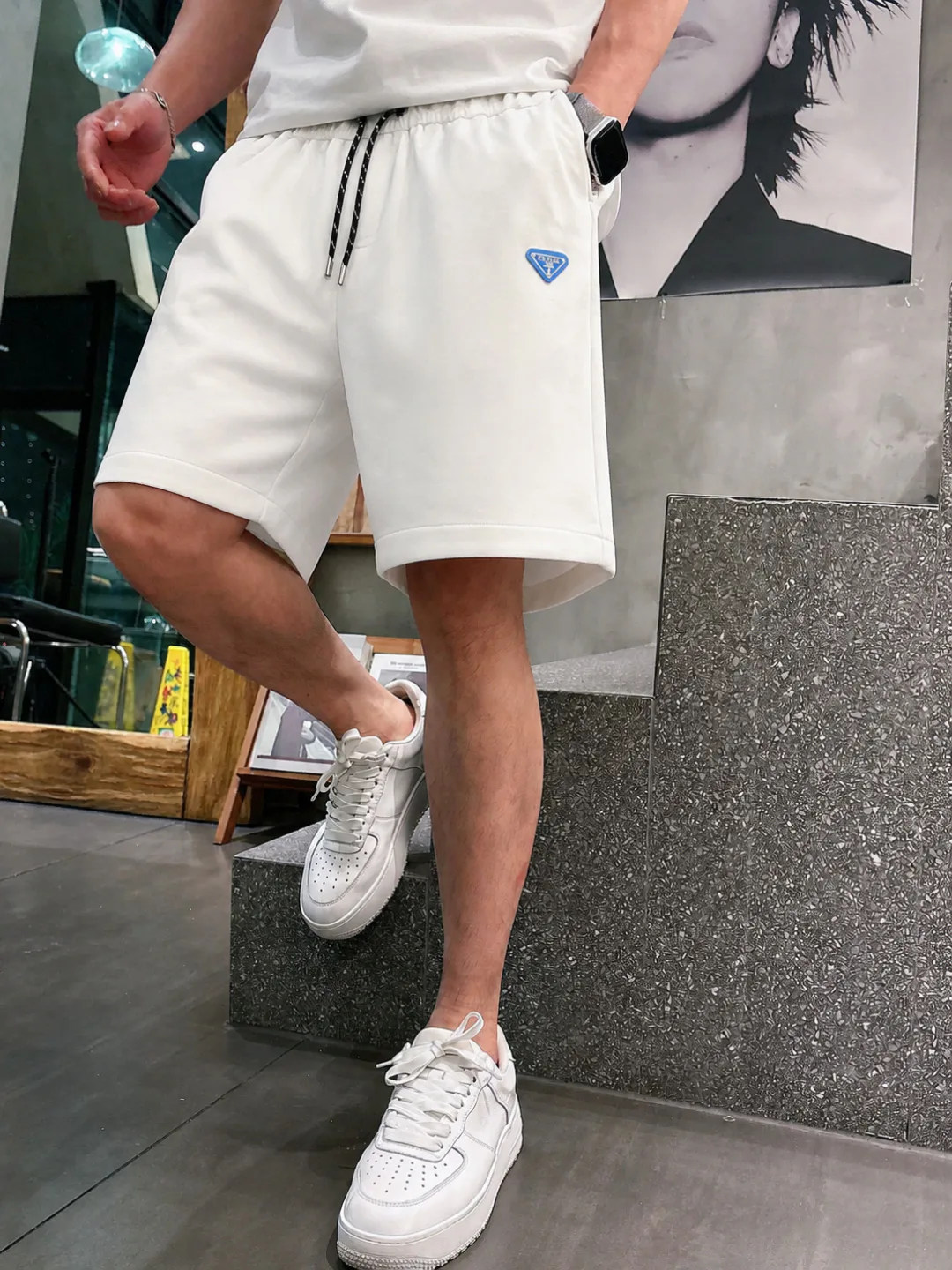 Шорты Мужские Prada 18246599