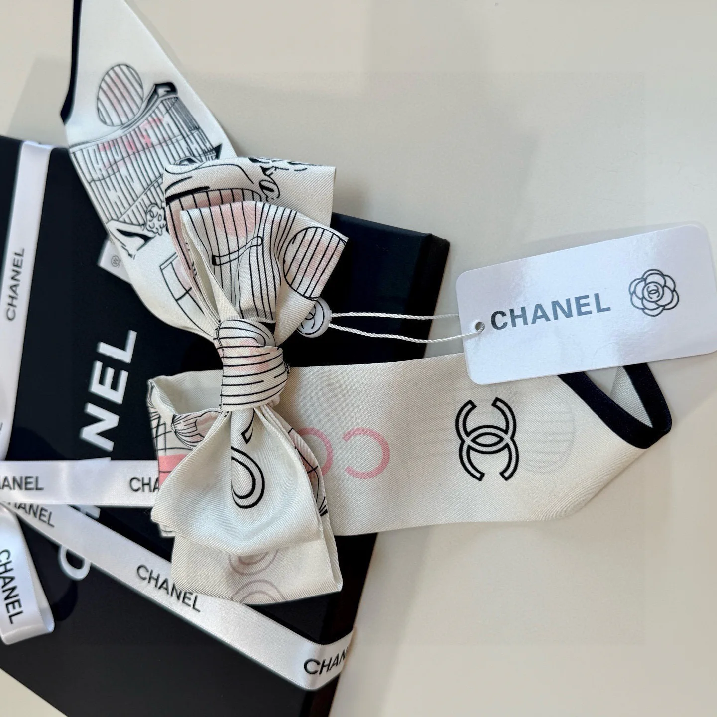 Платки Chanel 11568175