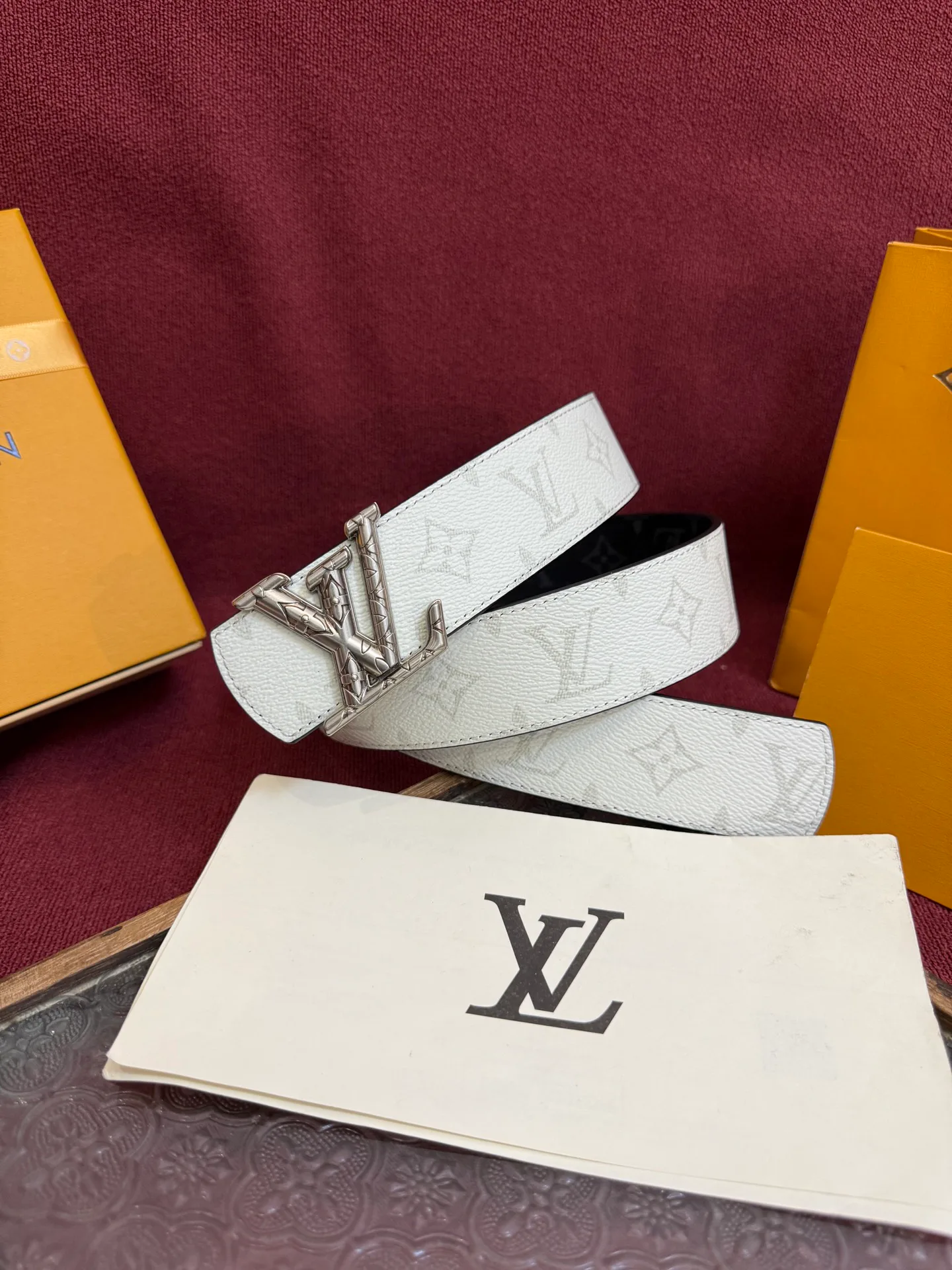 Ремни Louis Vuitton 5070275