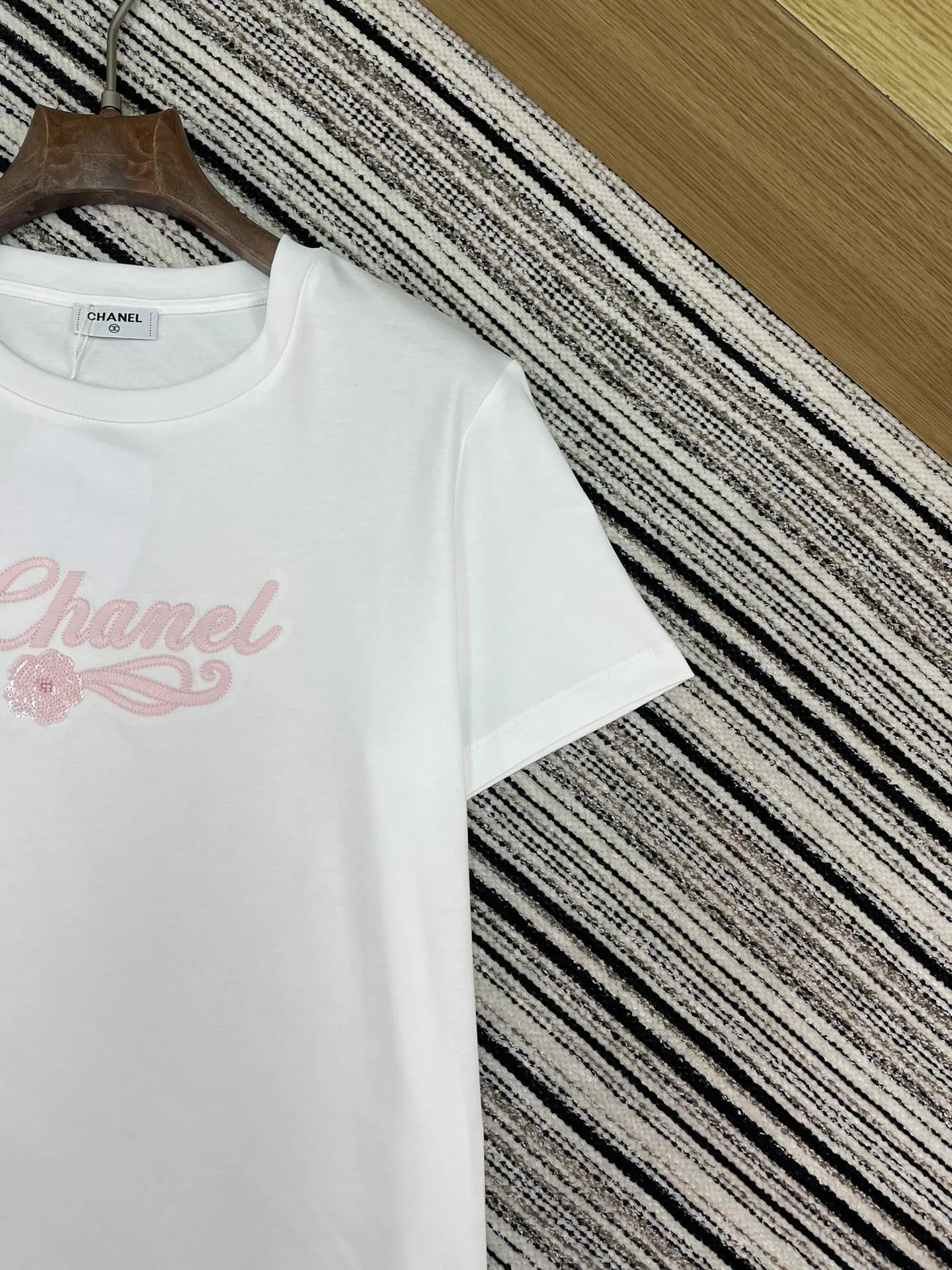 Футболки Женские Chanel 1884919