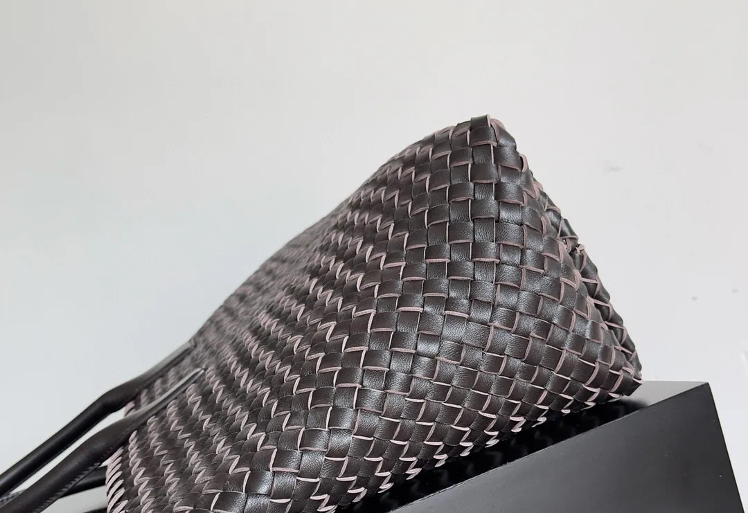 Классические Сумки Женские Bottega Veneta 11387792