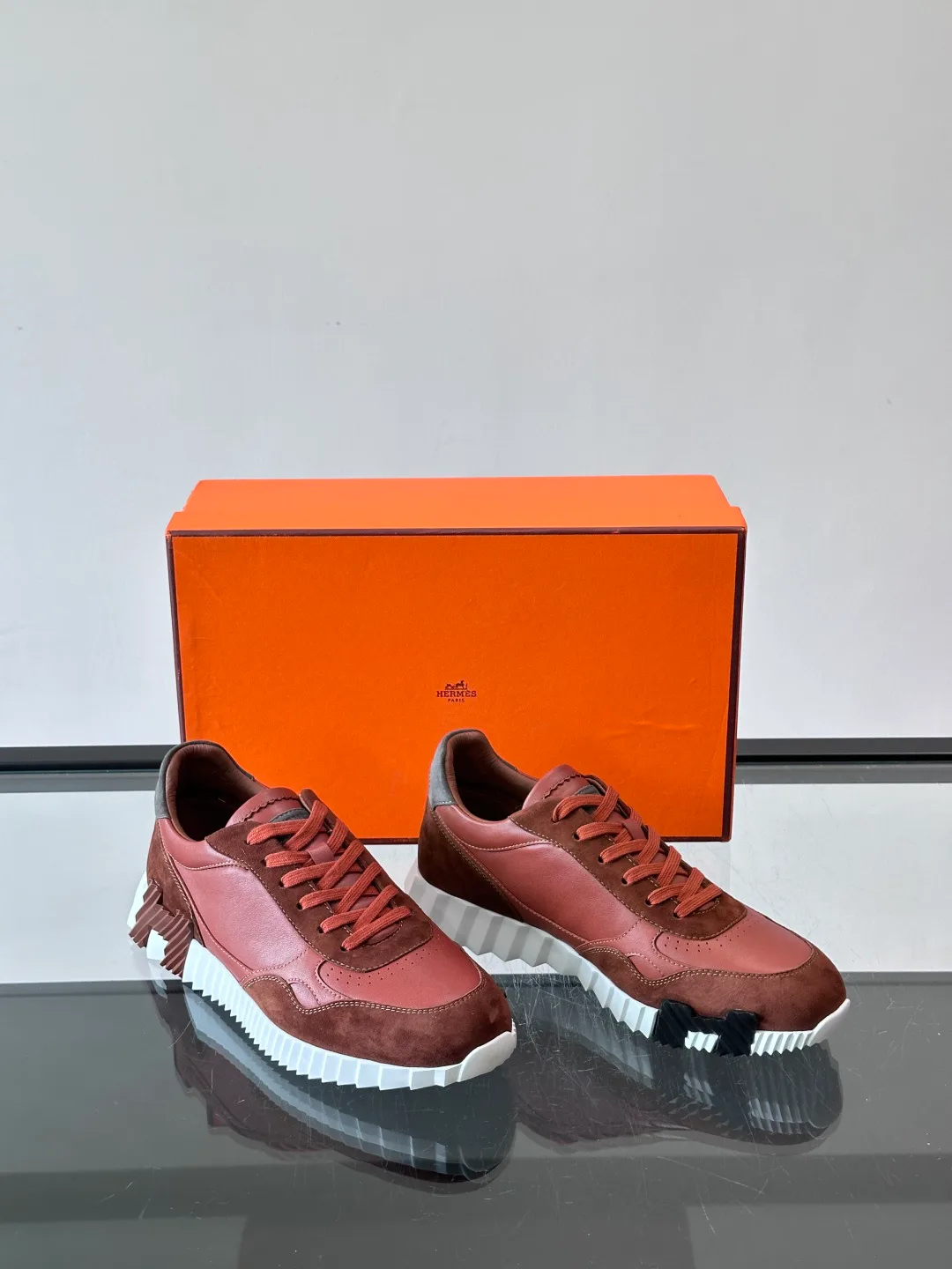 Кроссовки Женские Hermes 17439937