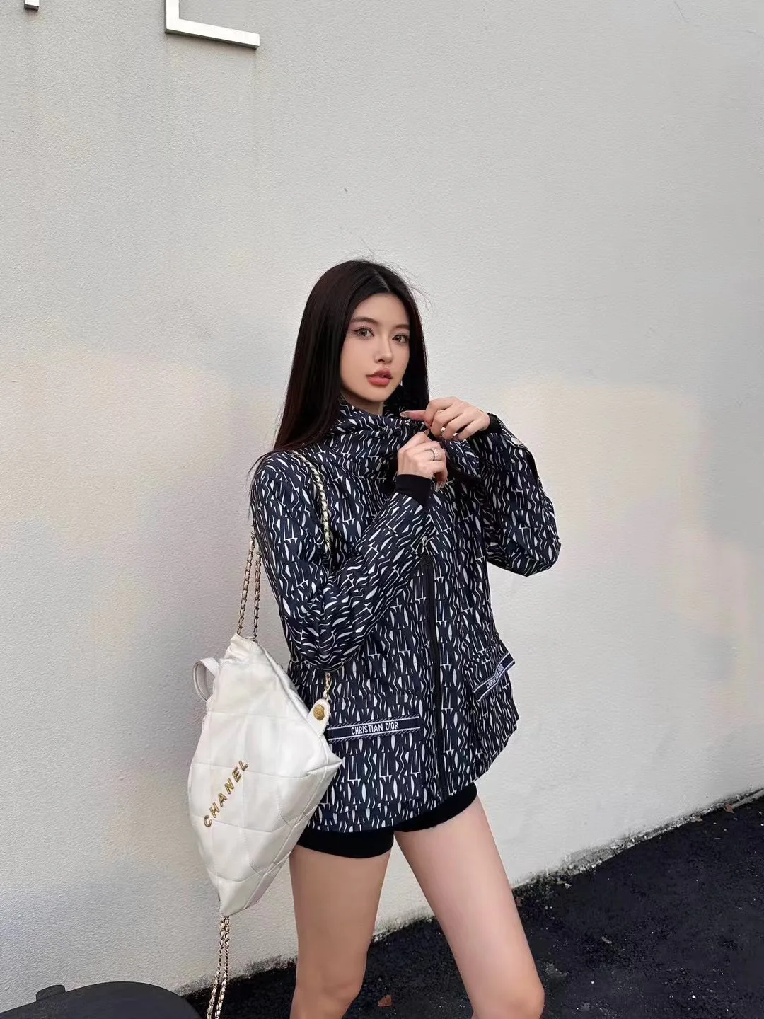 Куртки И Пуховики Женские Christian Dior 2245894