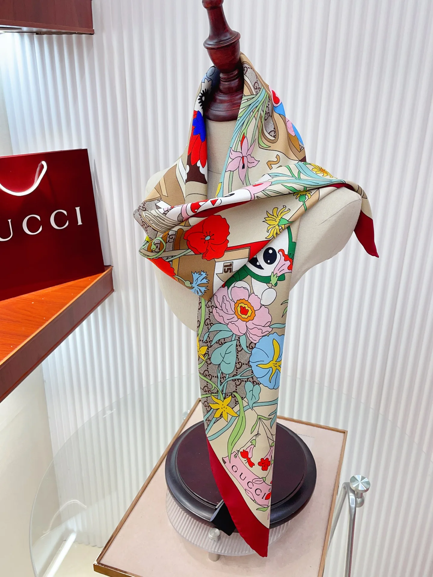 Платки Gucci 14190876