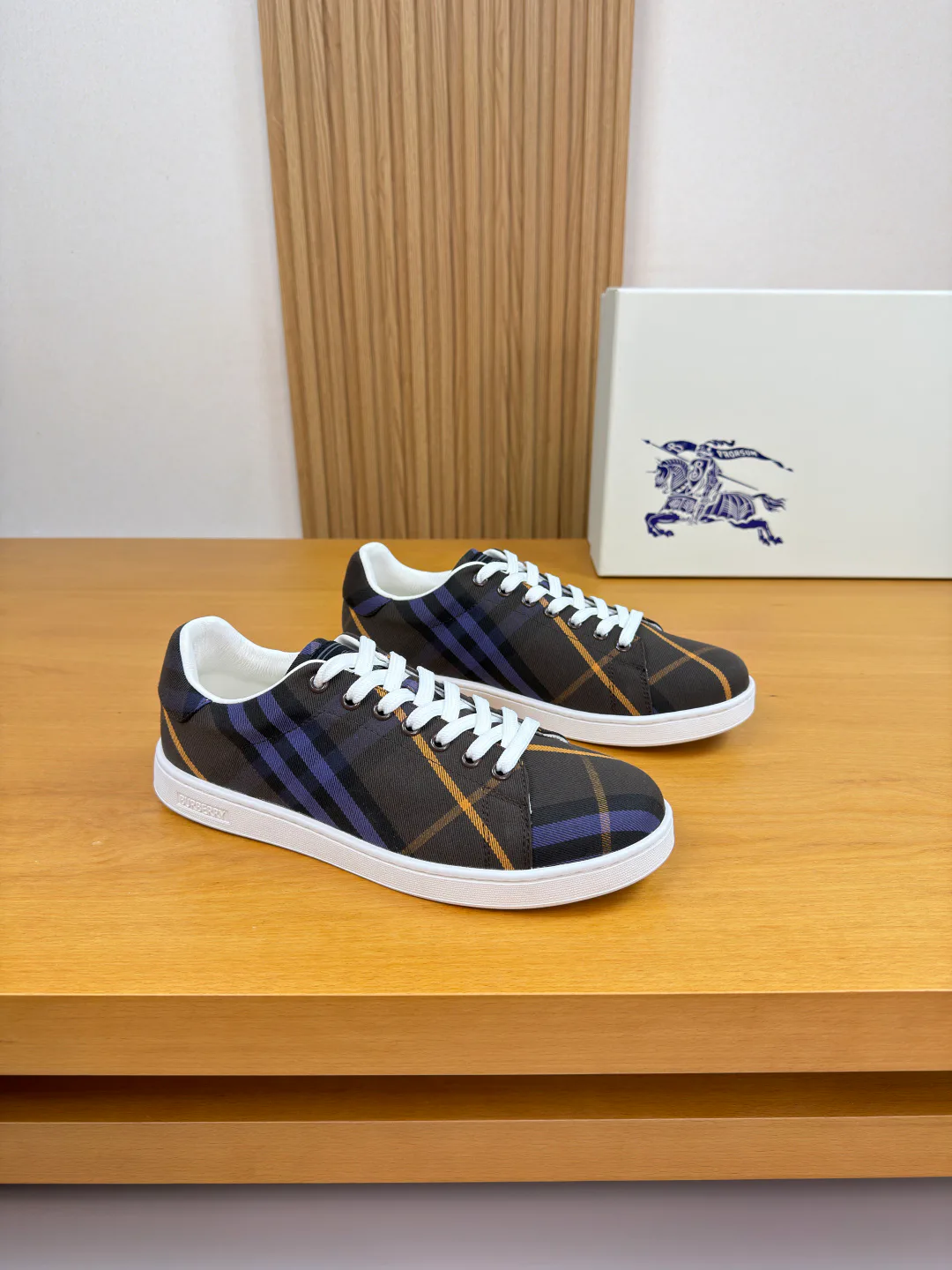 Кеды Мужские Burberry 2389613