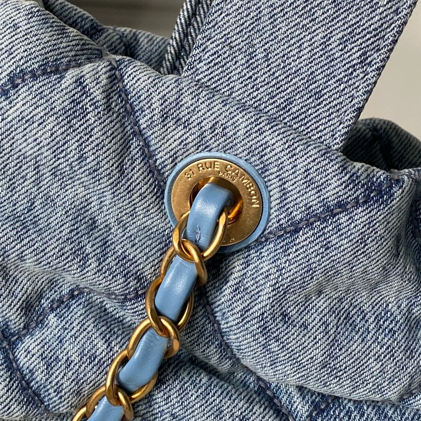 Классические Сумки Женские Chanel 18207759