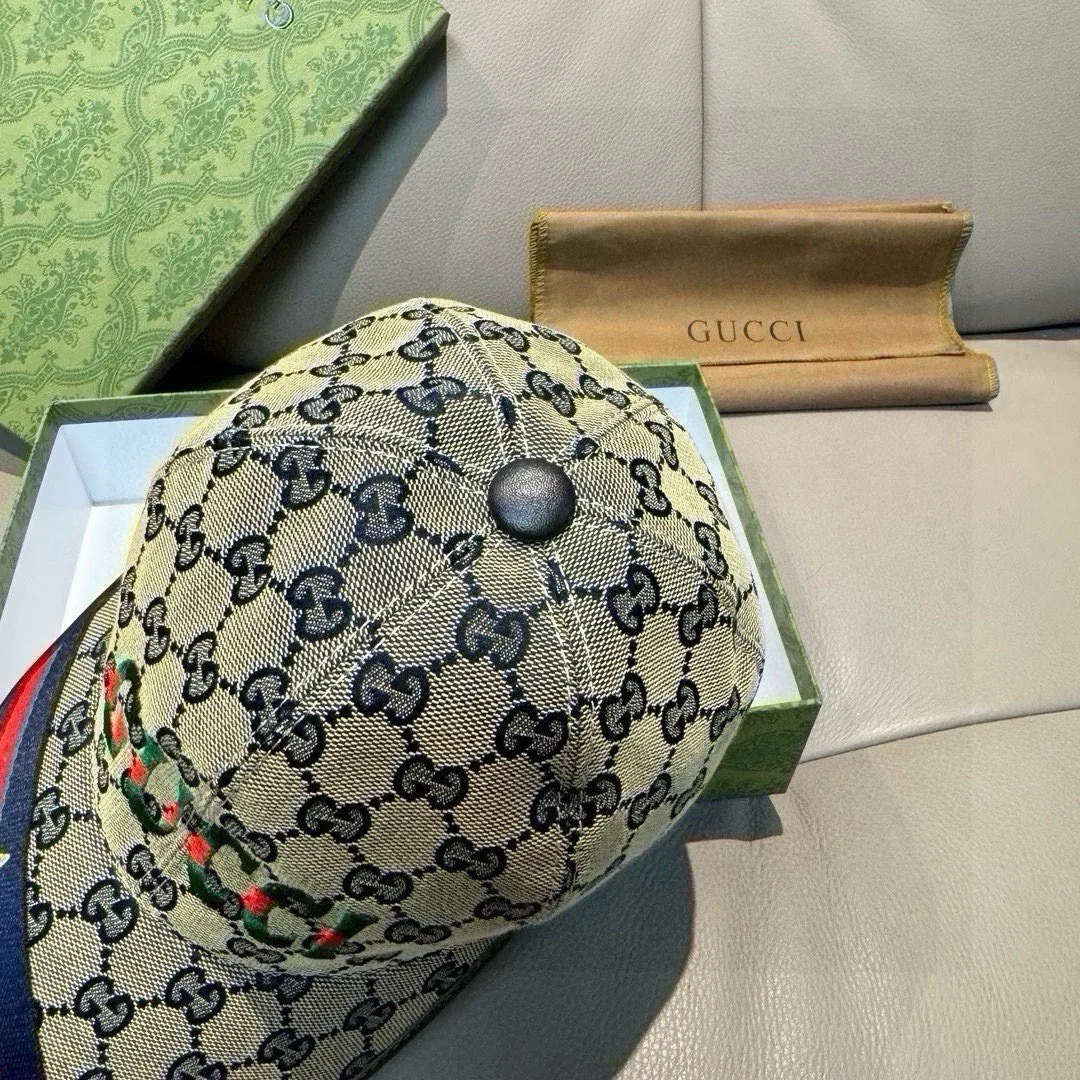Головные Уборы Gucci 17604810