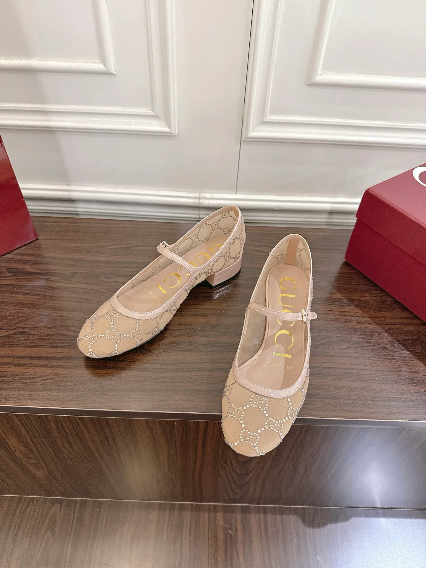 Туфли Женские Gucci 18143113