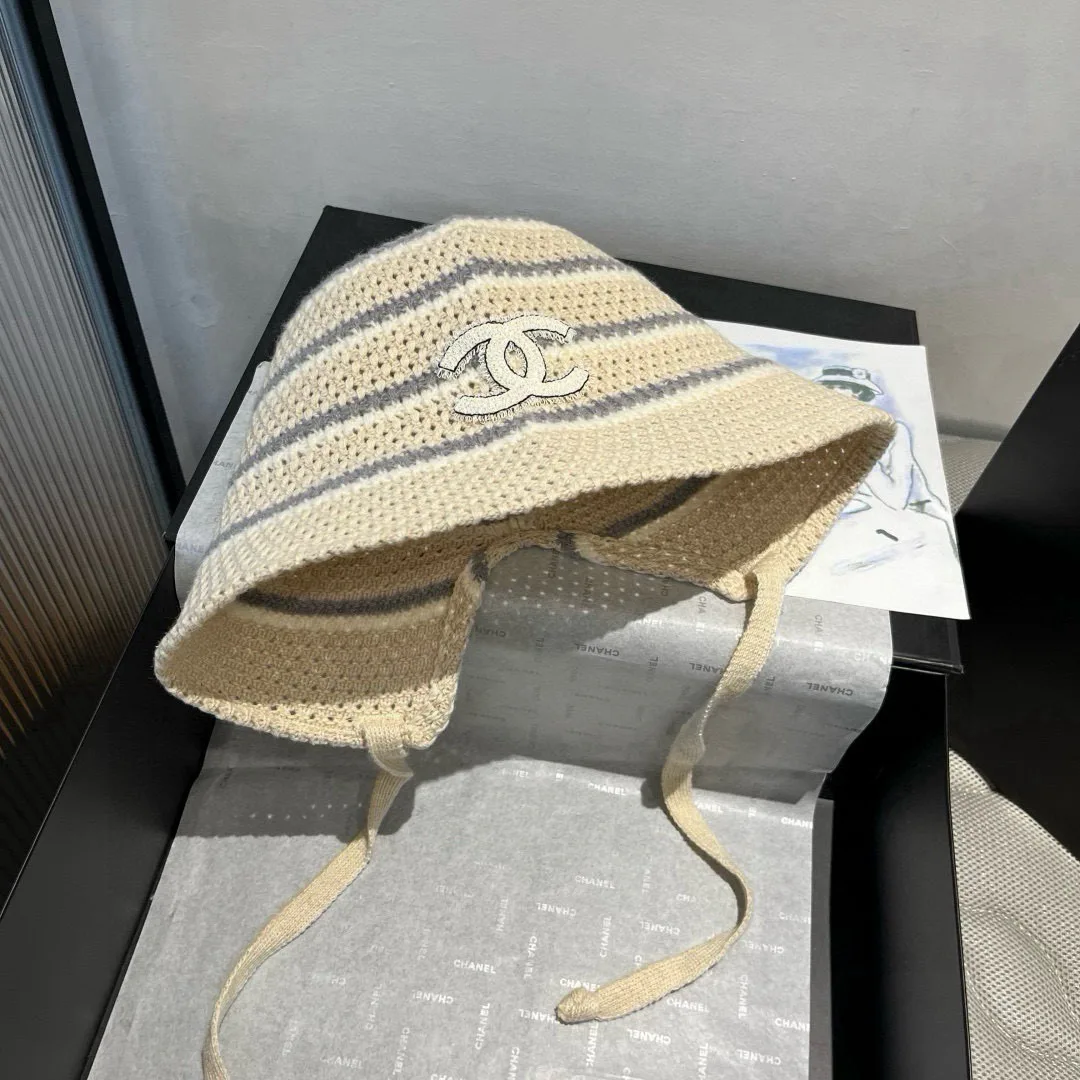 Головные Уборы Chanel 240574