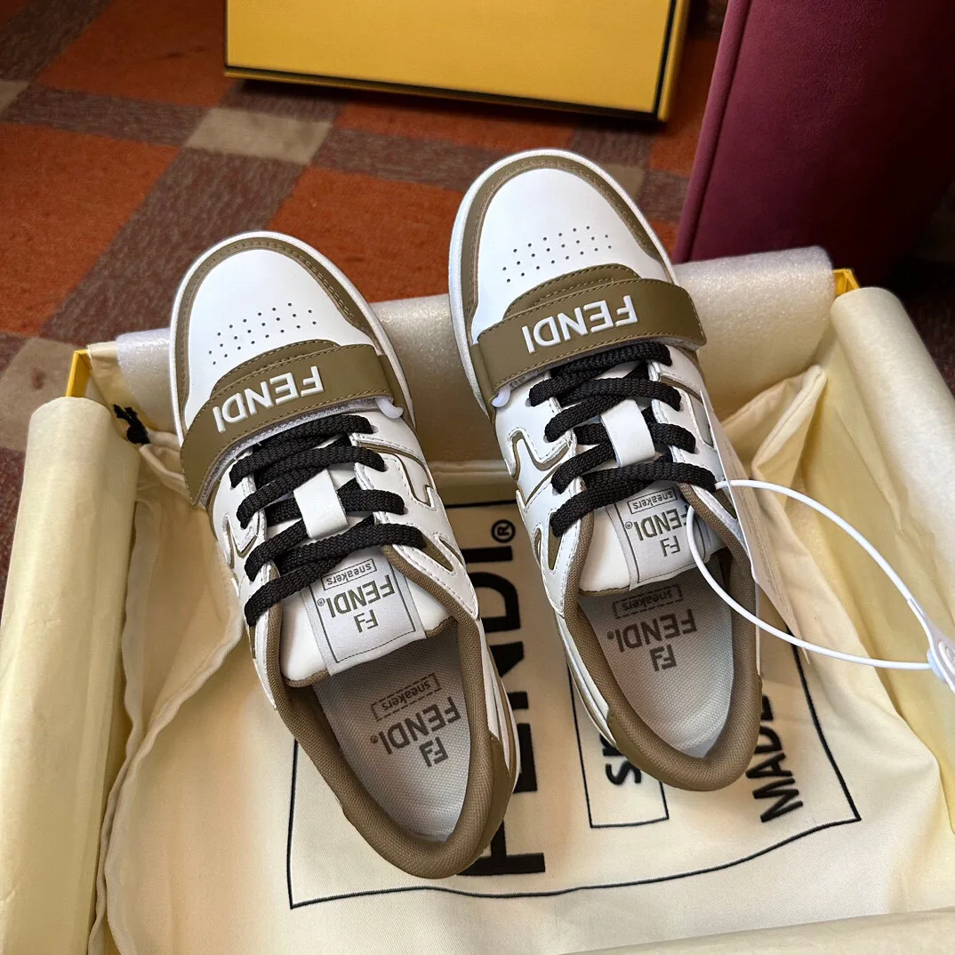 Кроссовки Женские Fendi 827591