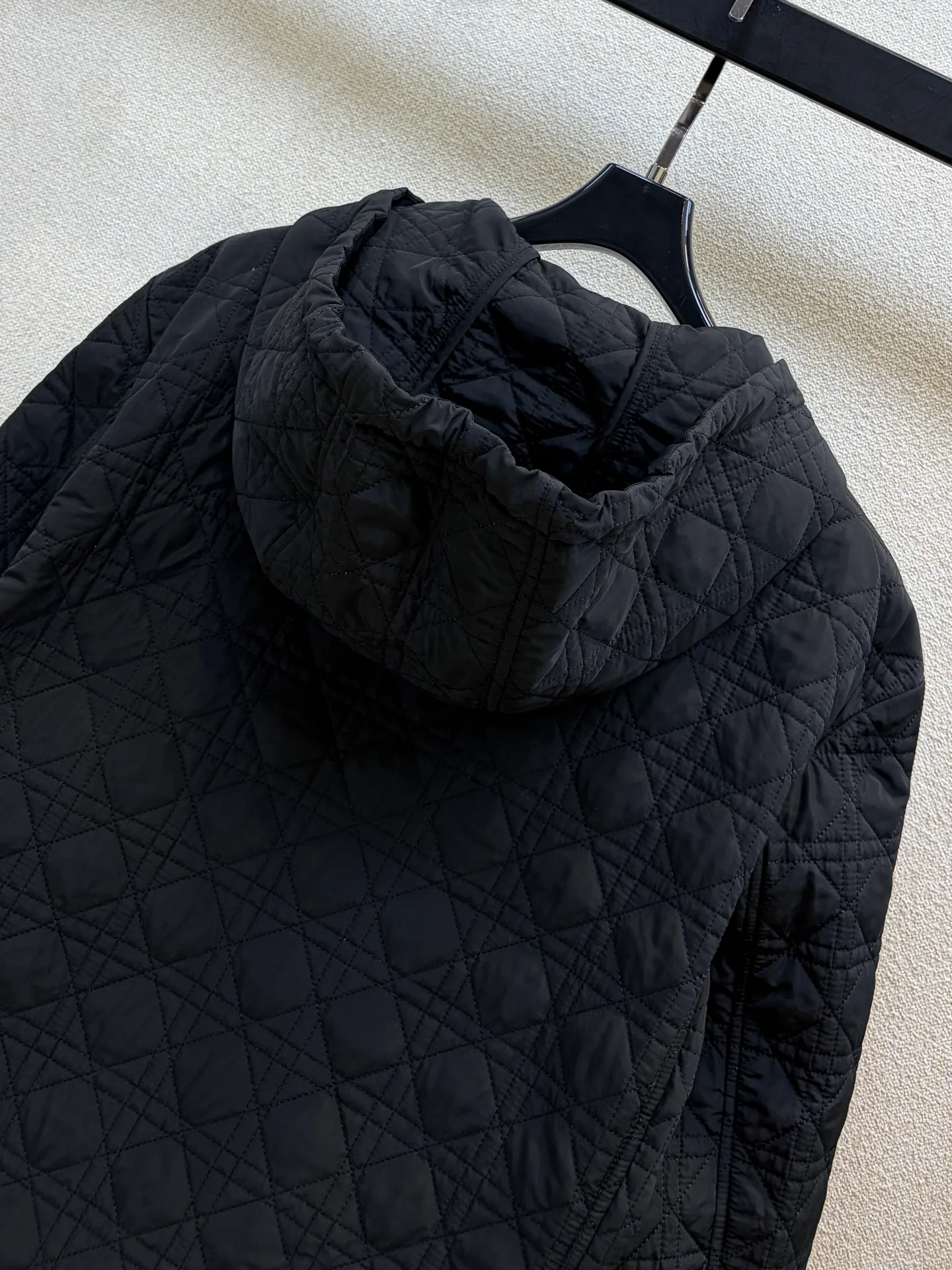 Куртки И Пуховики Женские Christian Dior 18203483