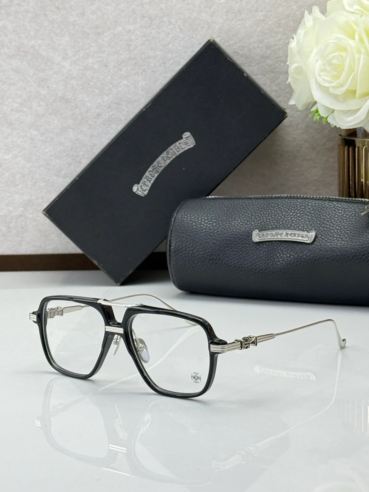 Очки Chrome Hearts 2306444