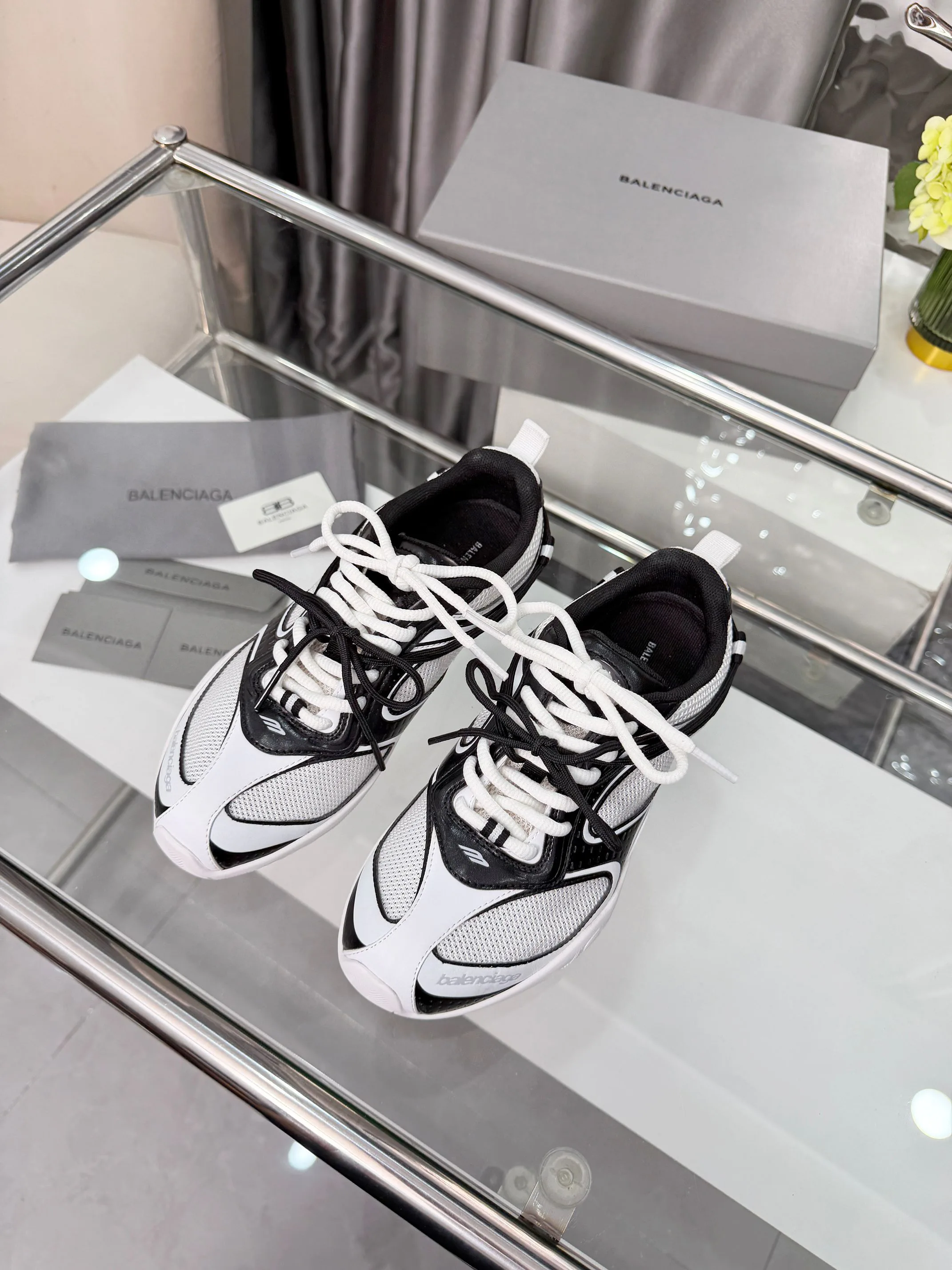 Кроссовки Женские Balenciaga 13080102