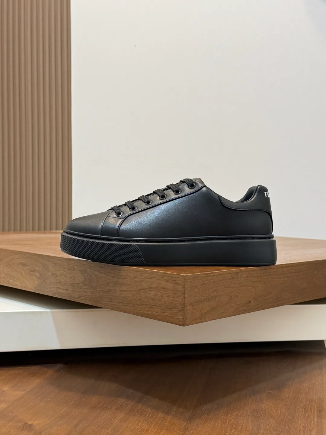 Кроссовки Мужские Prada 17447607