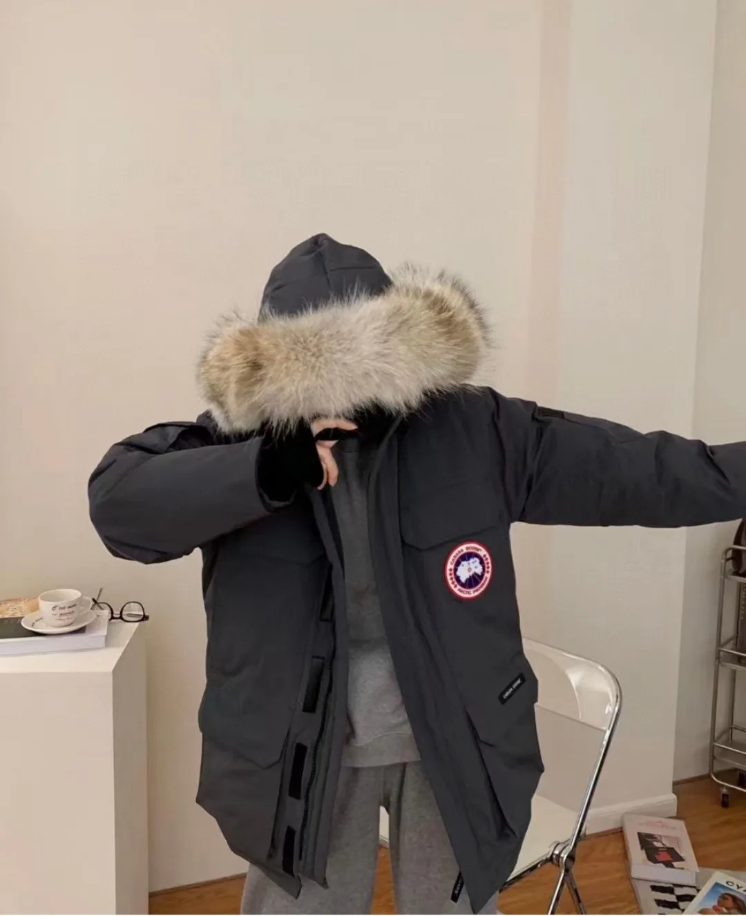 Пуховики Женские Canada Goose 2585
