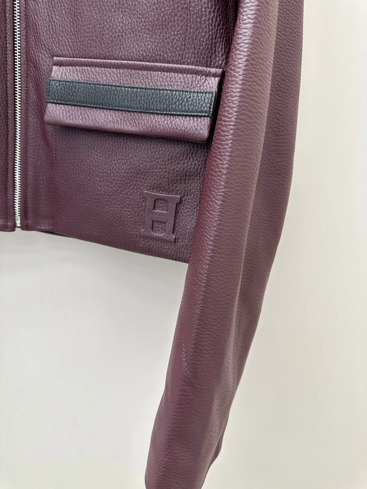 Кожаные Куртки И Дублёнки Женские Hermes 17500810