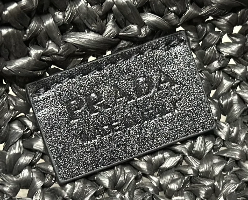 Классические Сумки Женские Prada 11681994