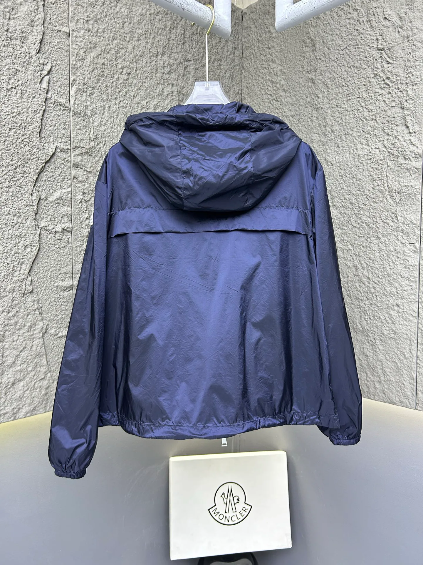 Куртки И Пуховики Женские Moncler 11862662