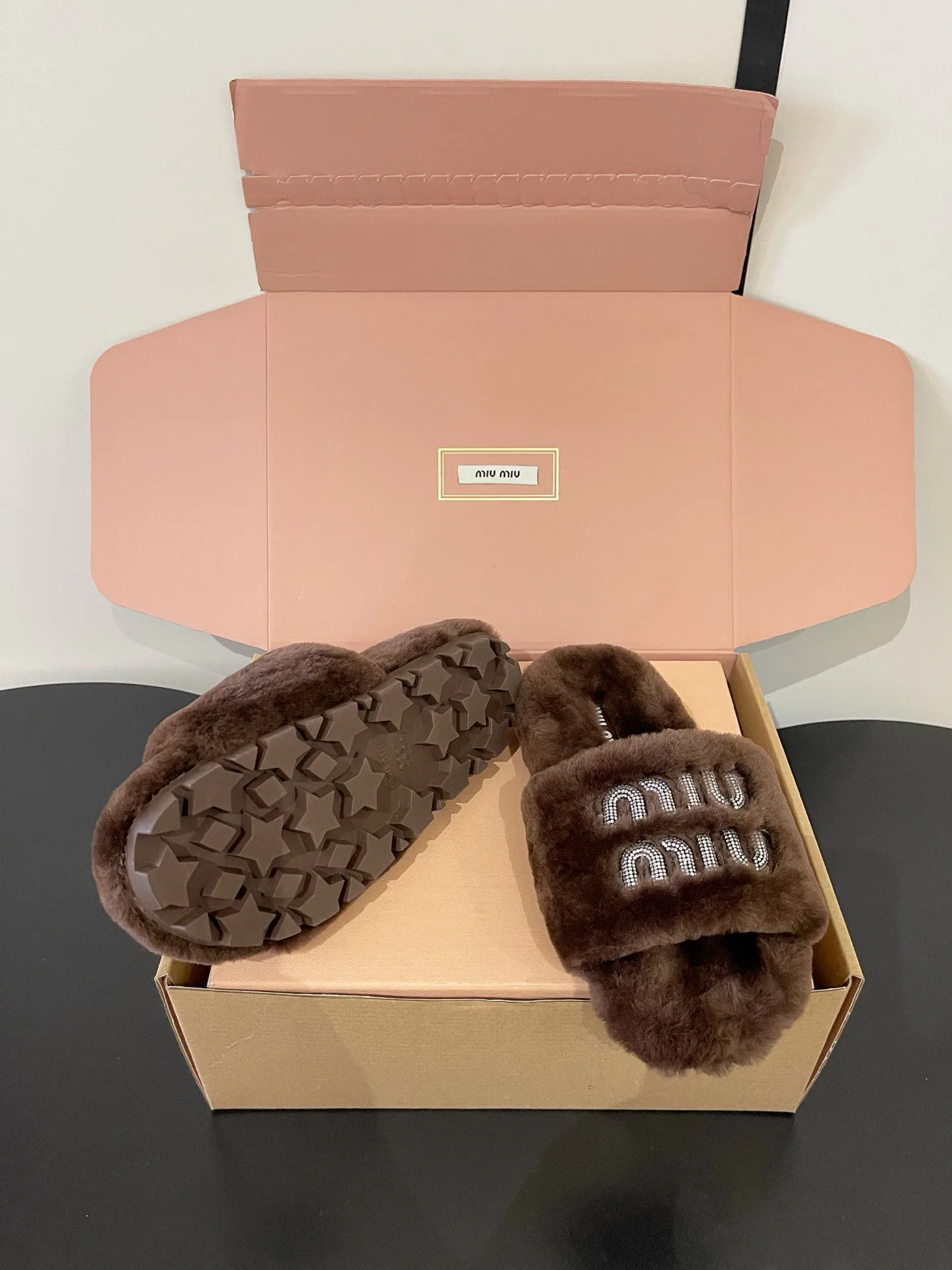 Тапочки Женские Miu Miu 18989486