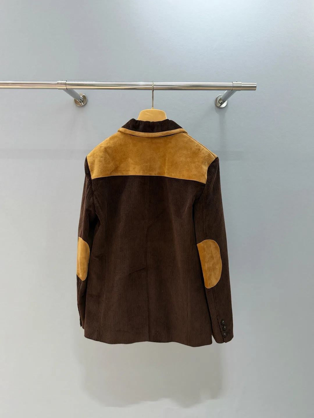 Куртки И Пуховики Женские Miu Miu 672111