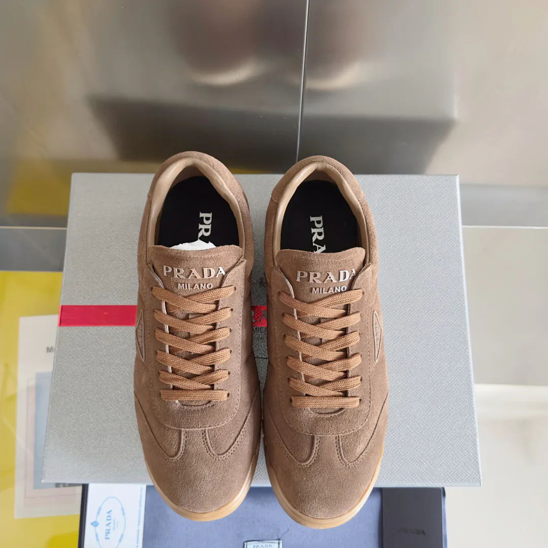 Кроссовки Женские Prada 350803