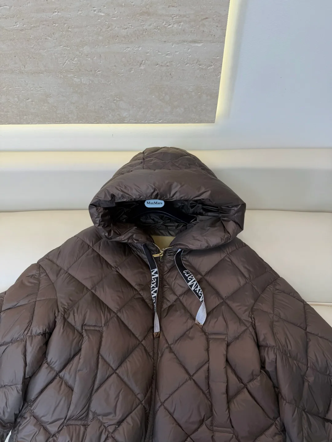 Куртки И Пуховики Женские Max Mara 18639862