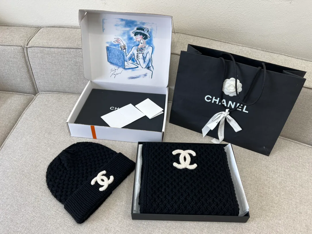 Шарфы Chanel 11613569