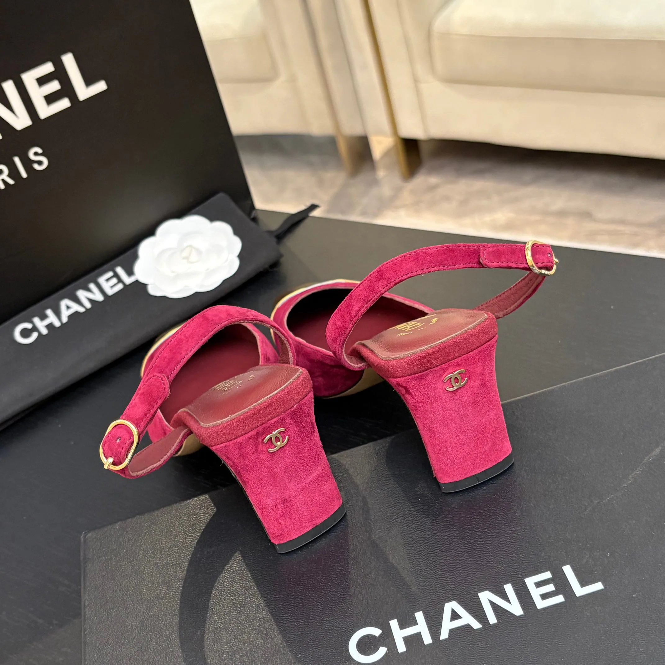 Туфли Женские Chanel 17448371
