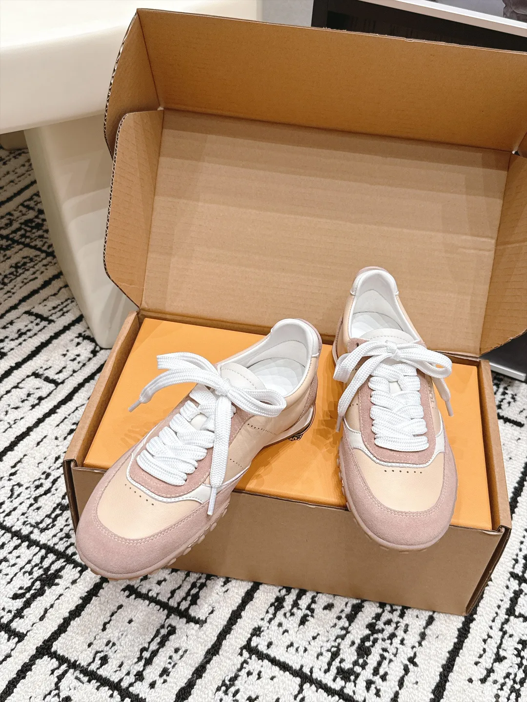 Кроссовки Женские Tod's 18490694