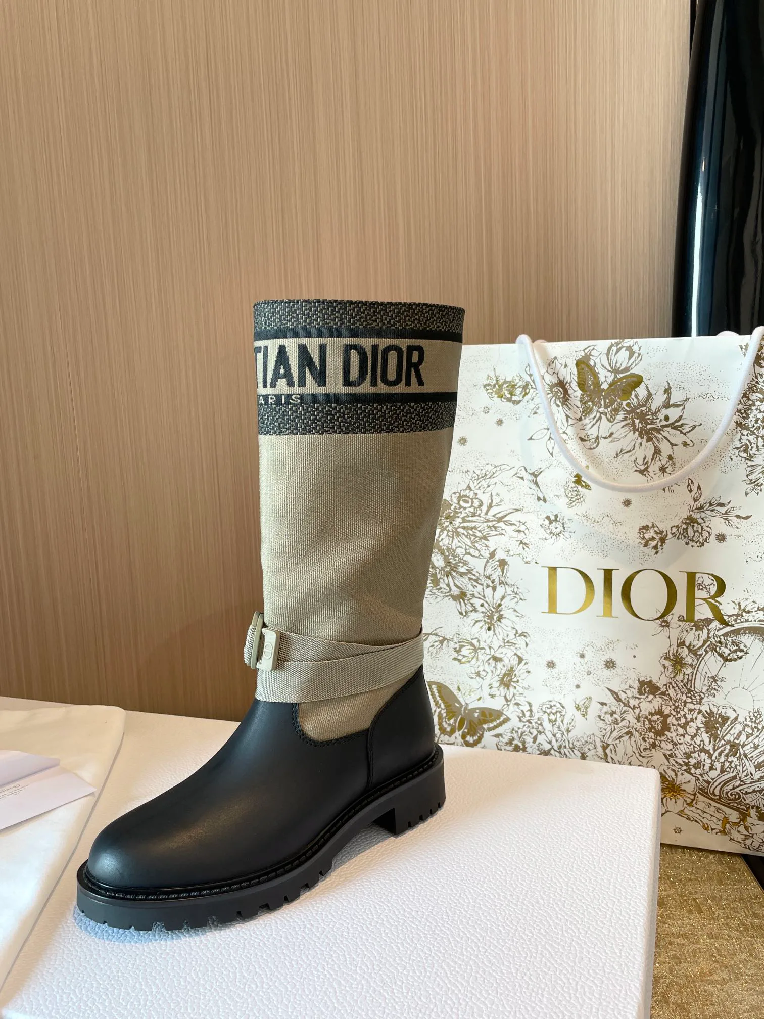Сапоги Женские Christian Dior 18254835