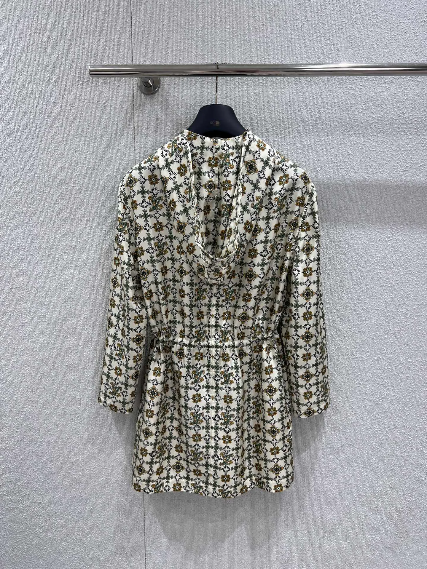 Платья Женские Louis Vuitton 5066601