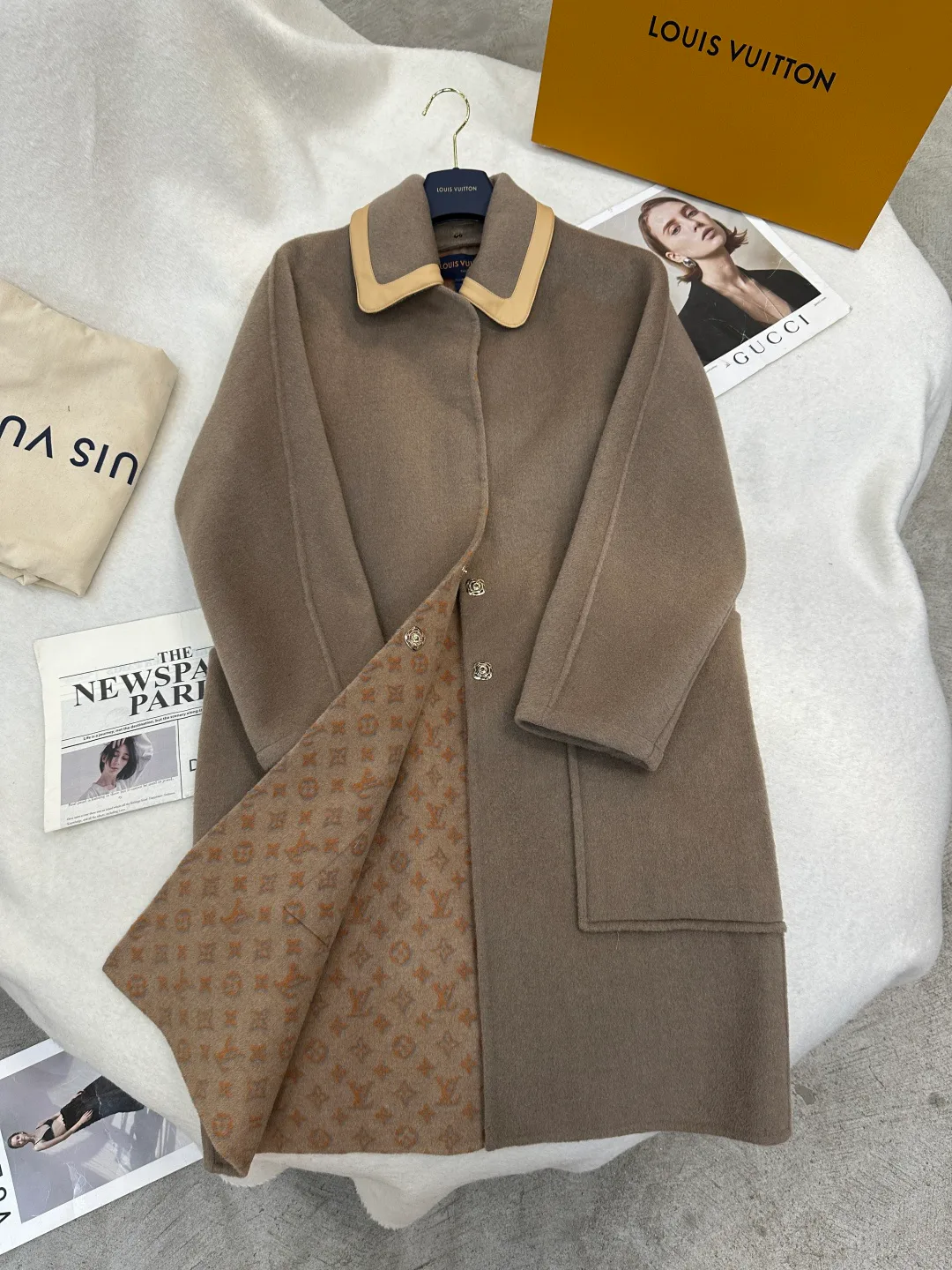 Пальто Женские Louis Vuitton 20099691