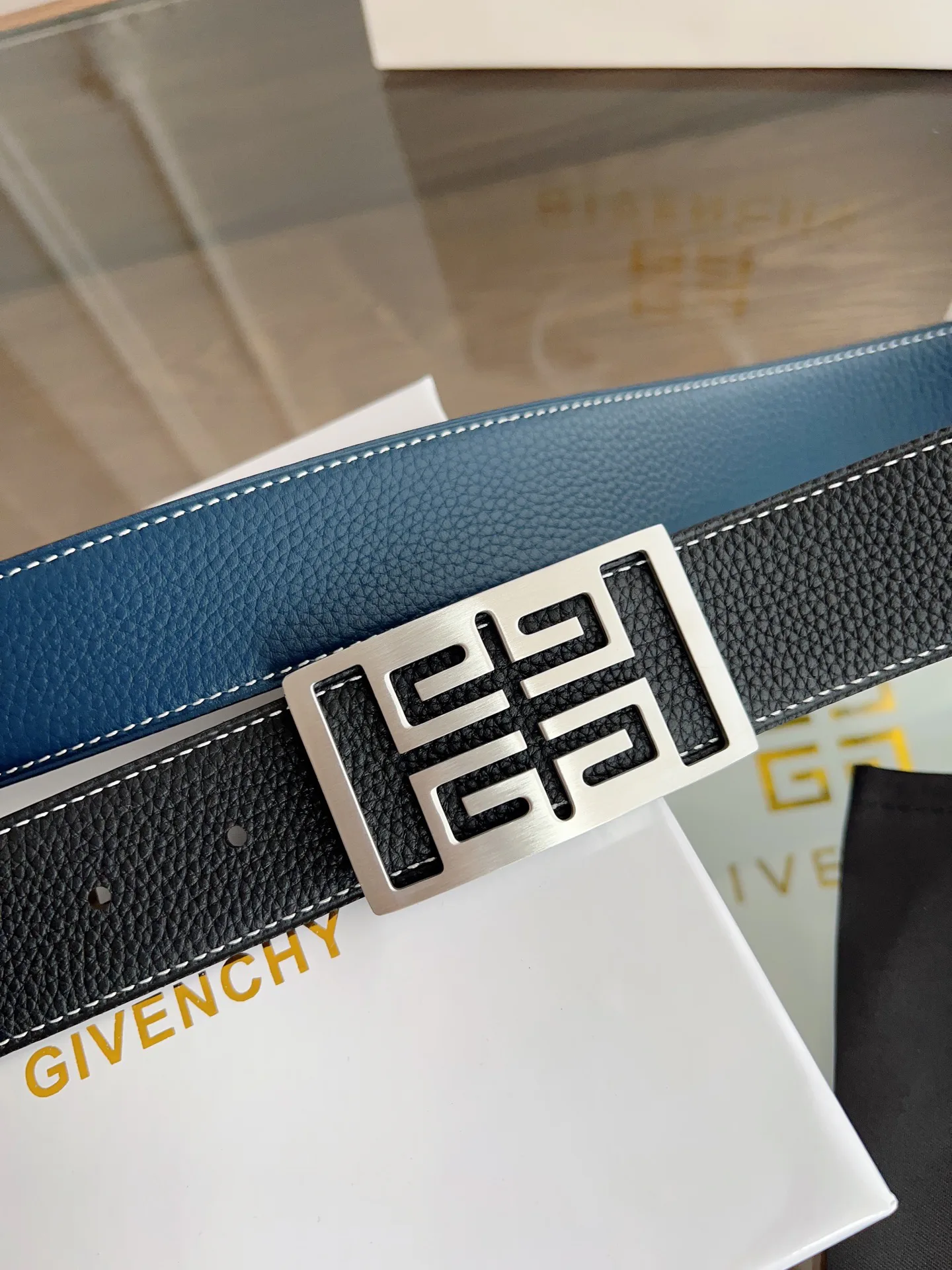 Ремни Givenchy 57201