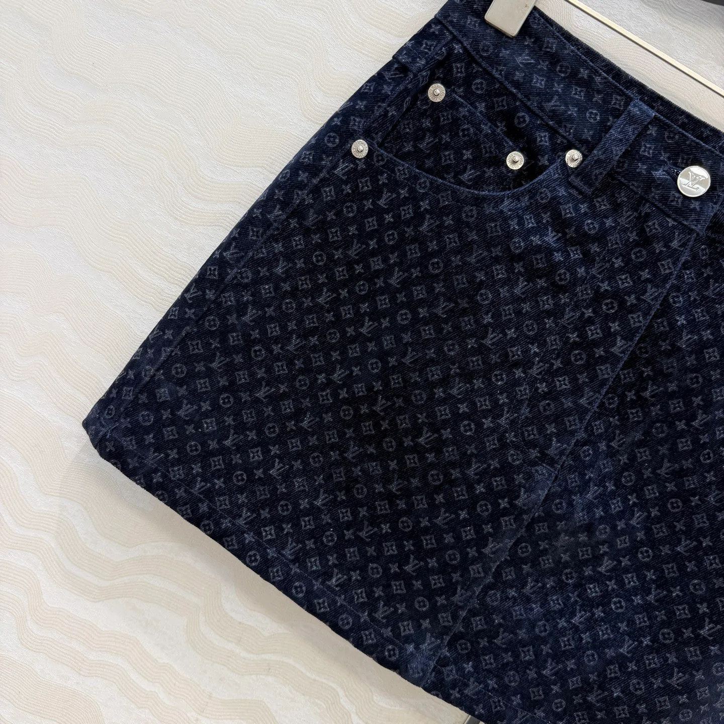 Юбки Женские Louis Vuitton 18711573