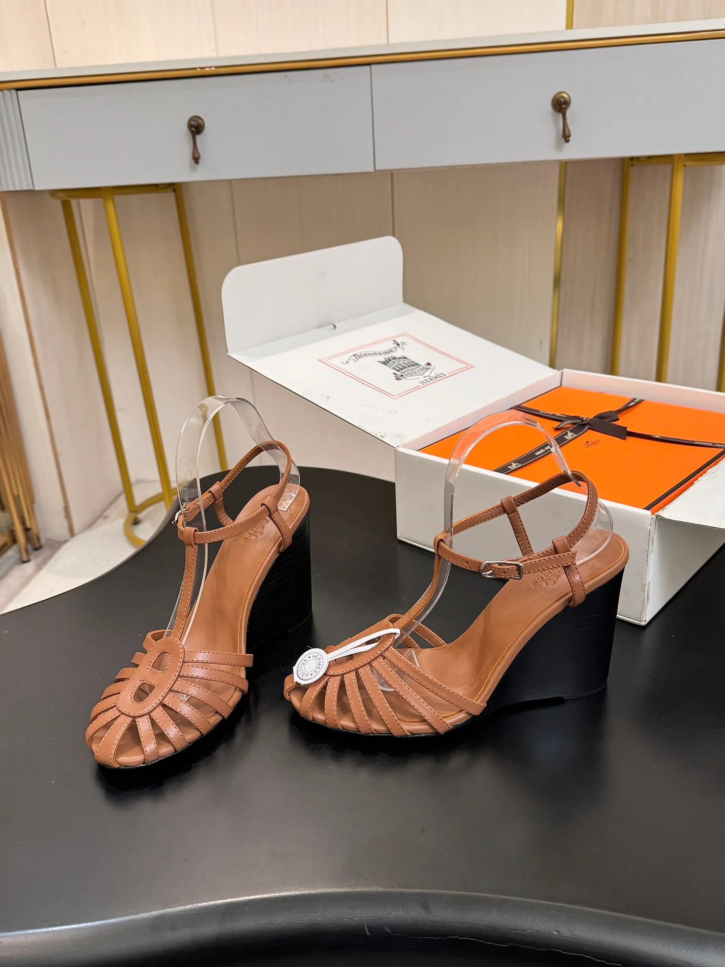 Босоножки Женские Hermes 18103846