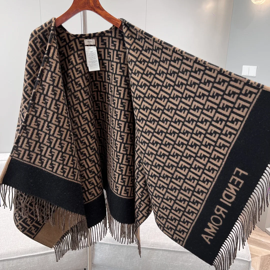 Шарфы Fendi 17992111
