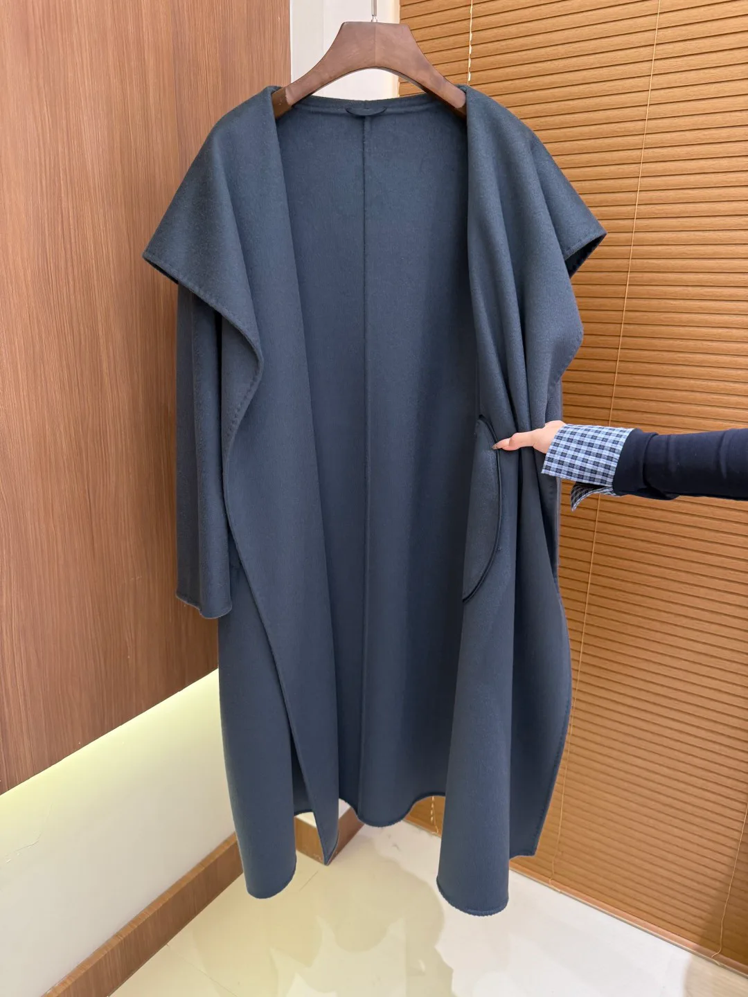 Пальто Женские Max Mara 18701472