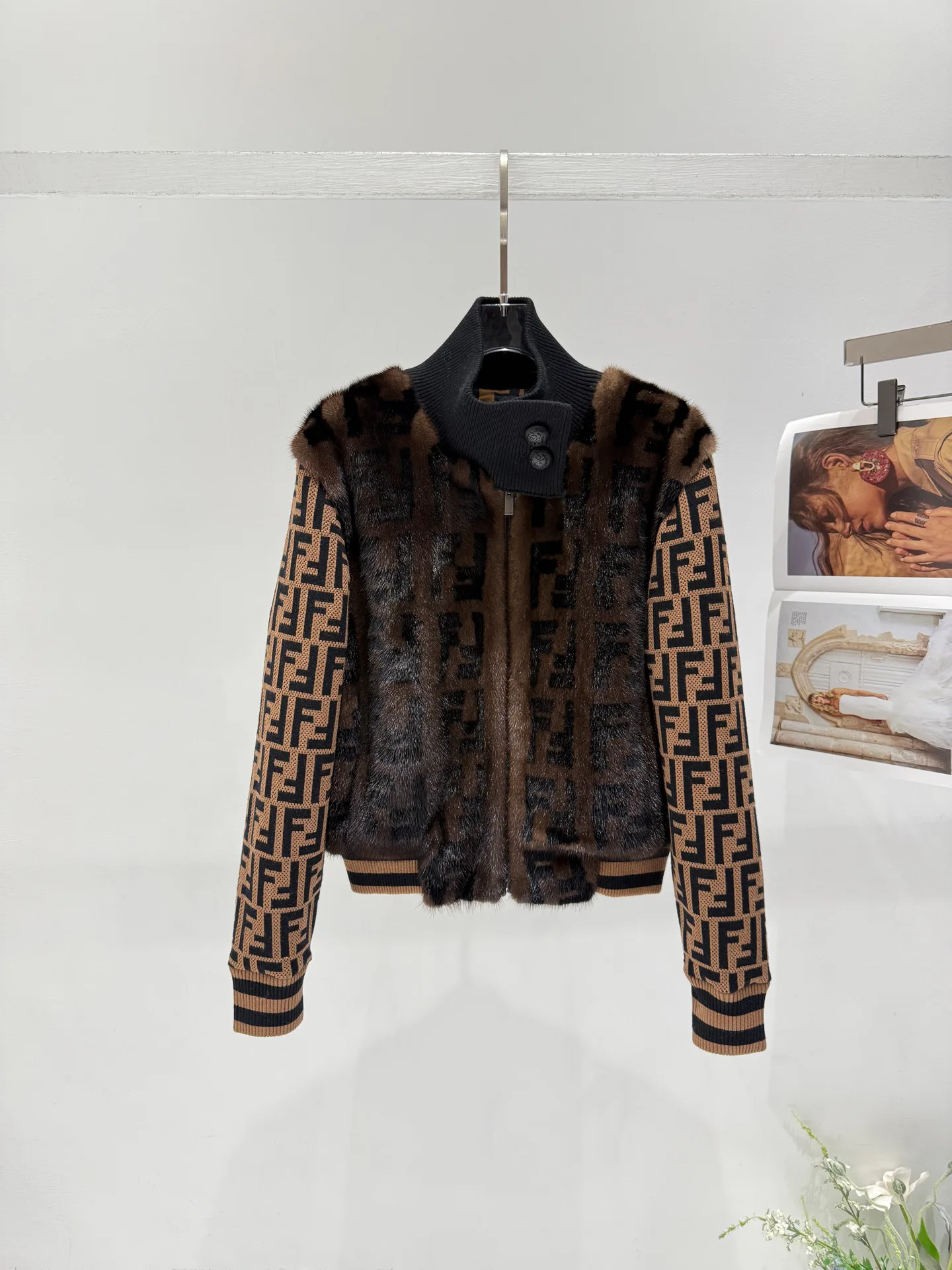 Куртки И Пуховики Женские Fendi 785682