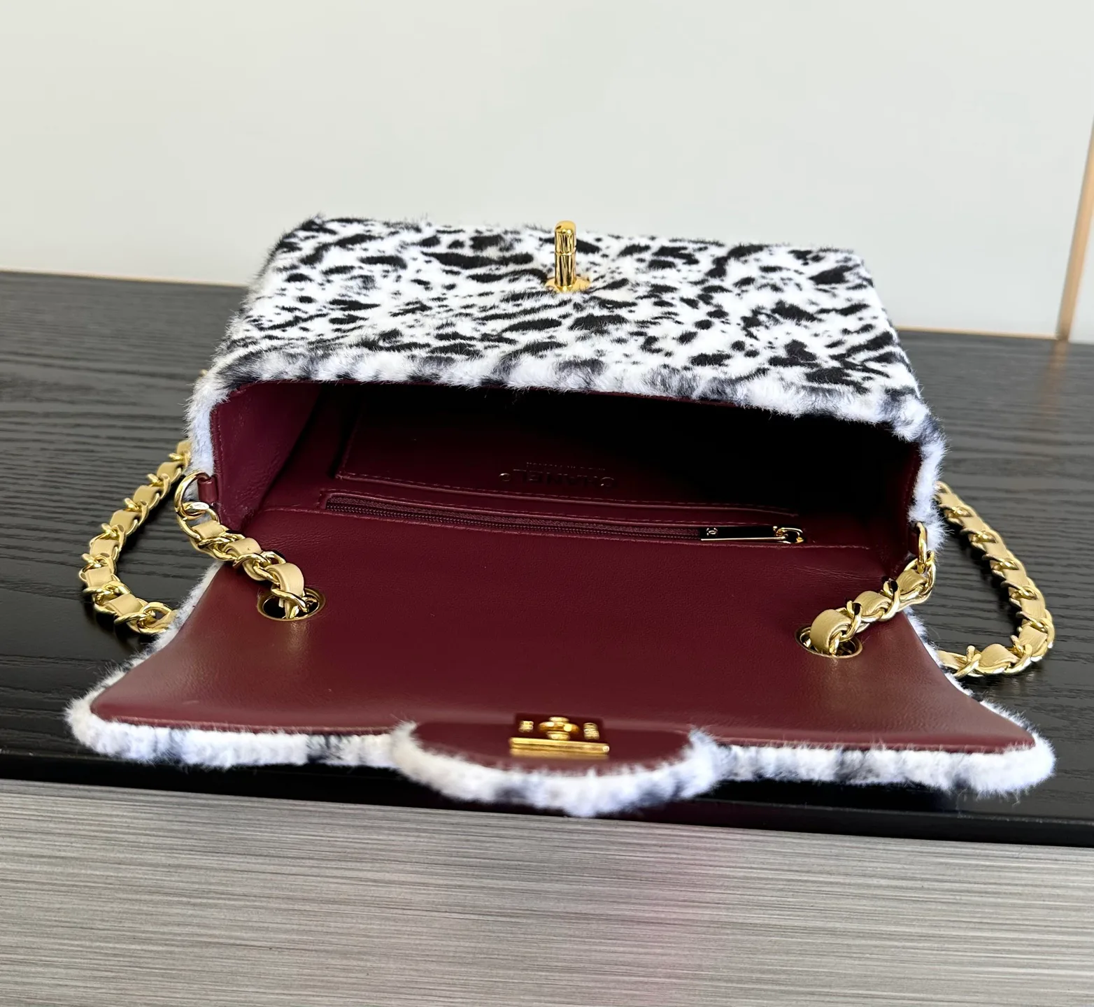Классические Сумки Женские Chanel 18186176