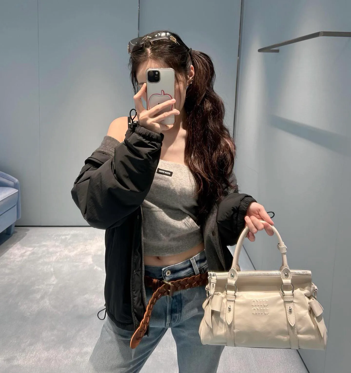 Куртки И Пуховики Женские Miu Miu 18219331