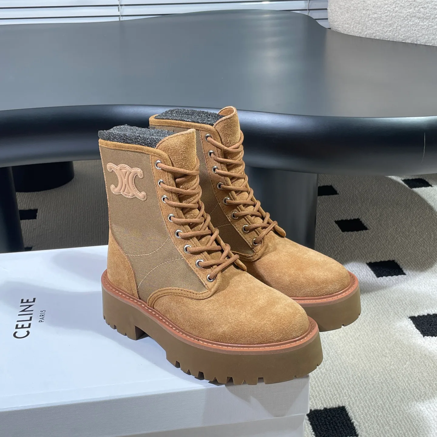 Ботинки Женские Celine 18041610