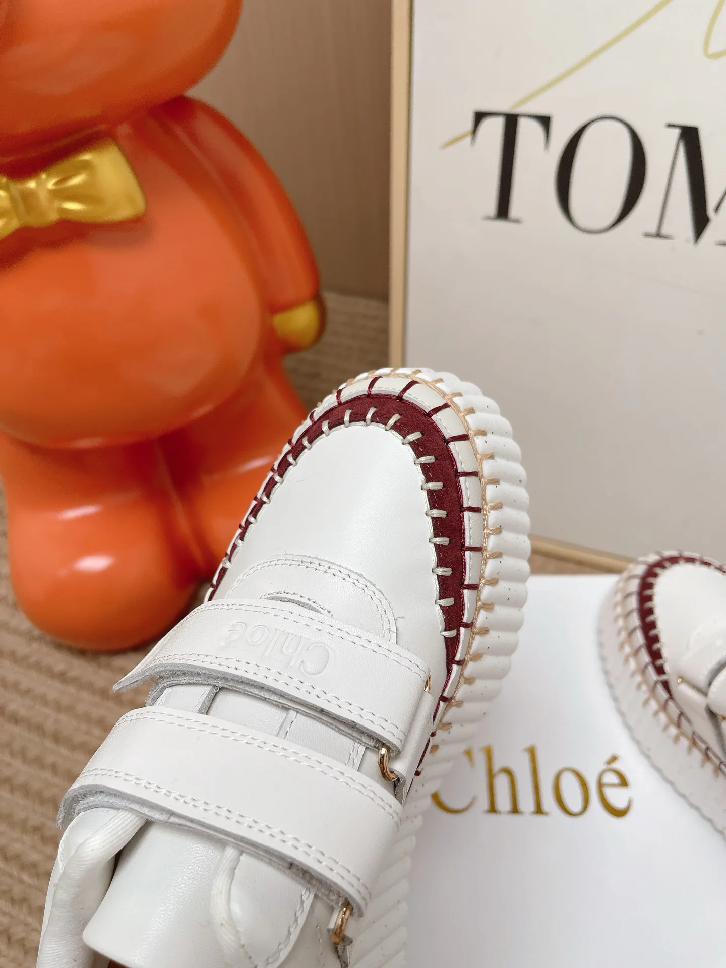 Кроссовки Женские Chloe 16892222