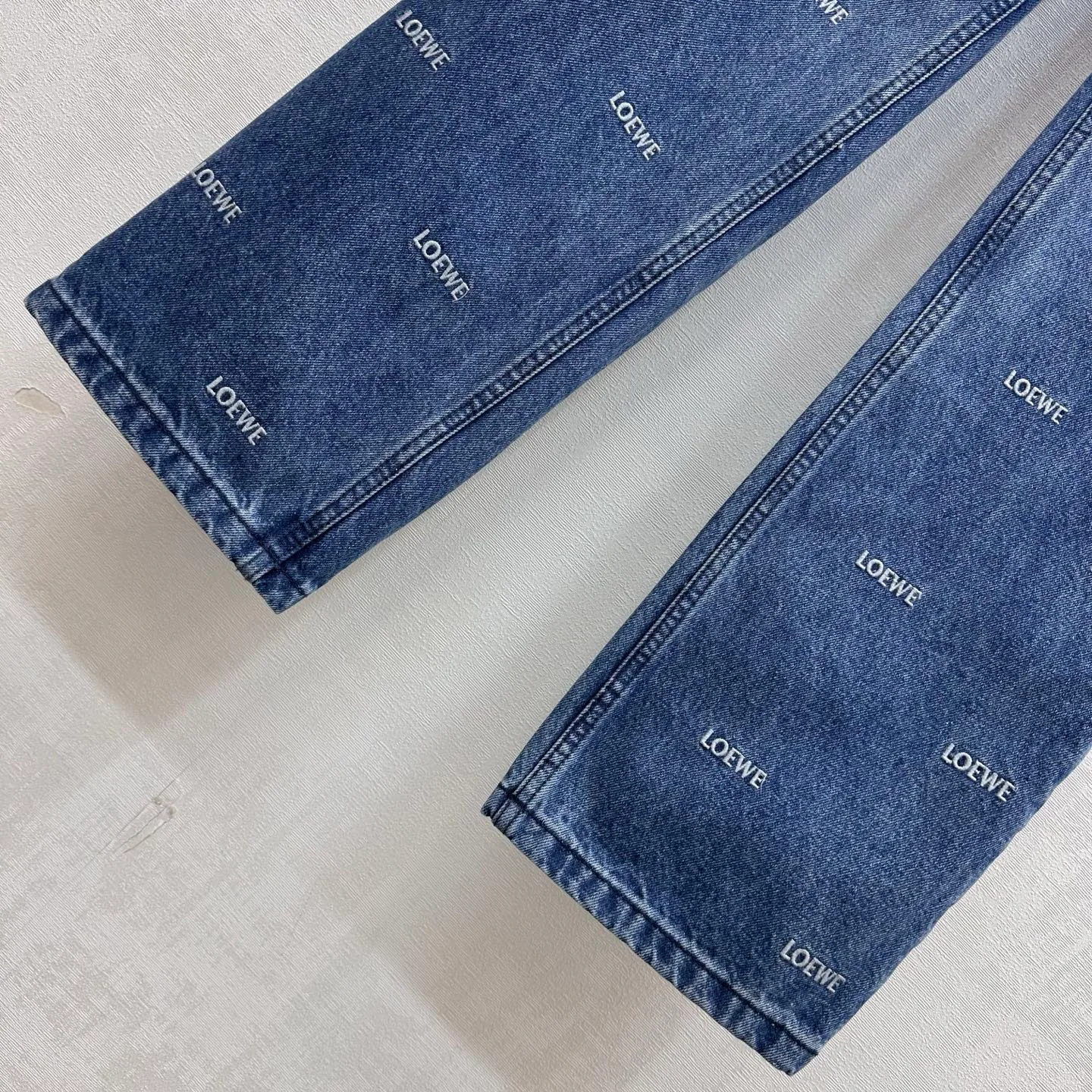 Джинсы Женские Loewe 19244321