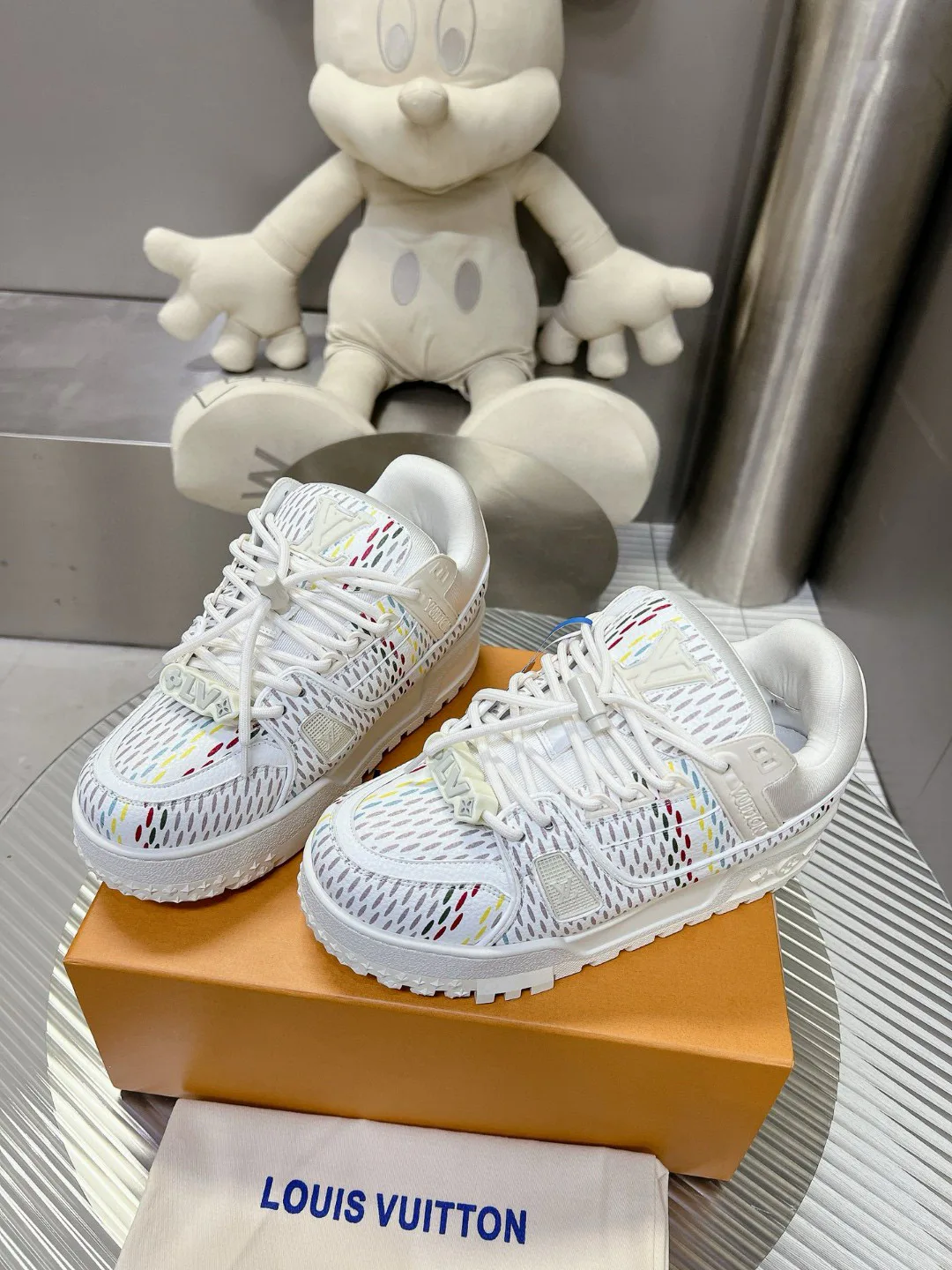 Кроссовки Женские Louis Vuitton 311268