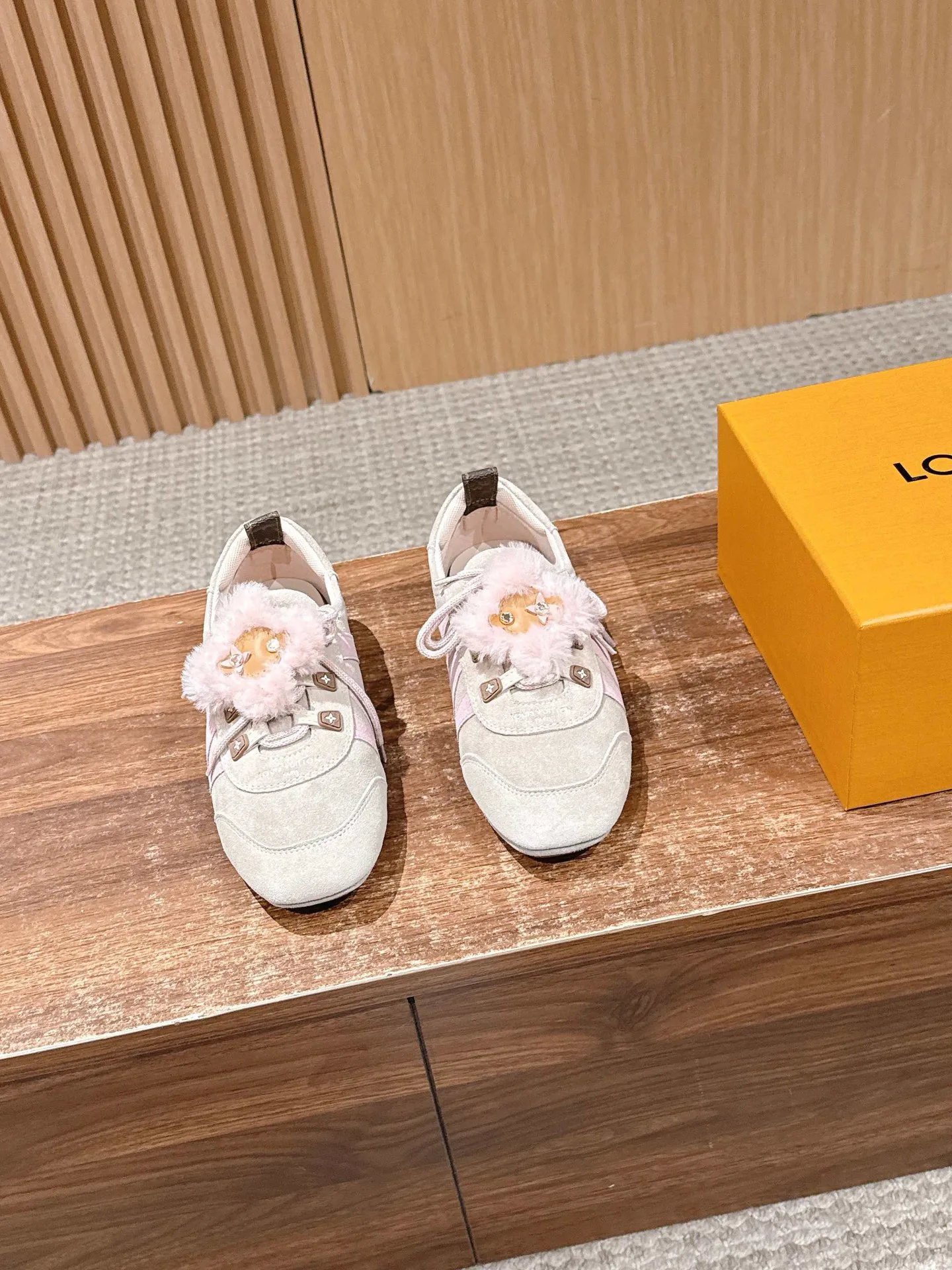 Кроссовки Женские Louis Vuitton 786230